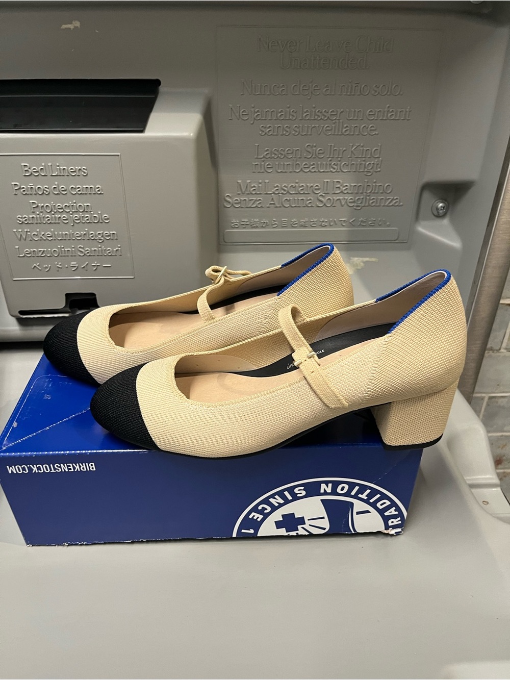 New Rothy’s Rothy The Mary Jane Heel Heels Cream Black Captoe Cap Toe 9 - Picture 3 of 7
